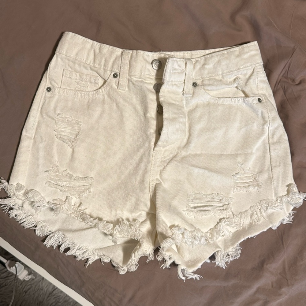 White high rise shorts